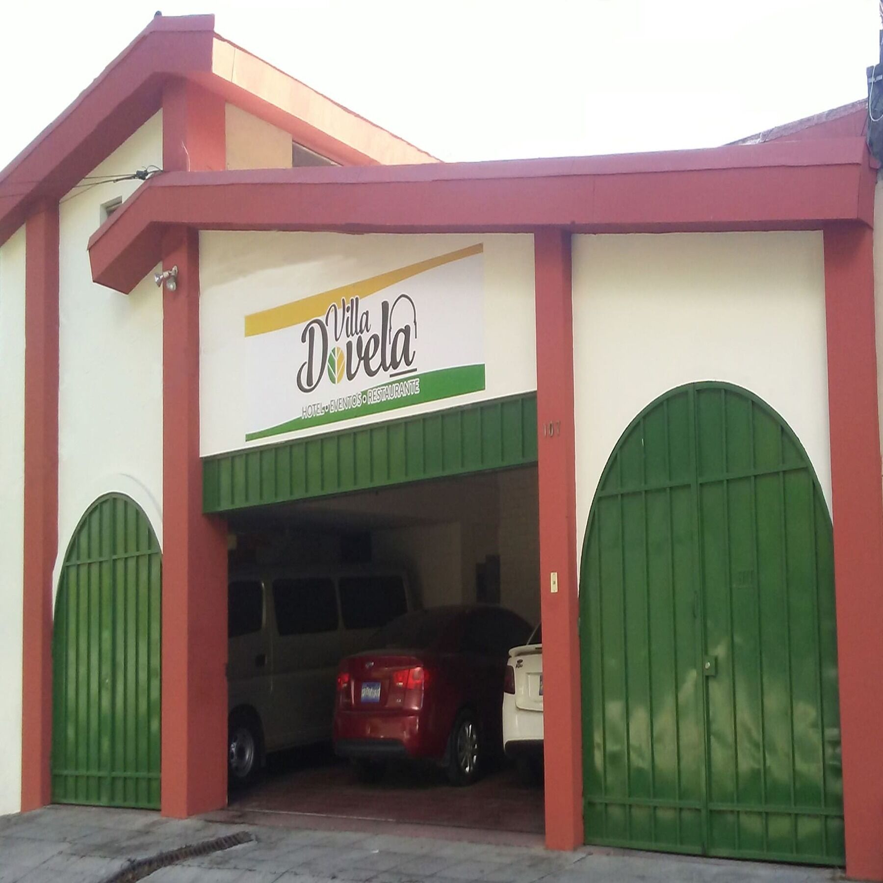 Dovela Hotel